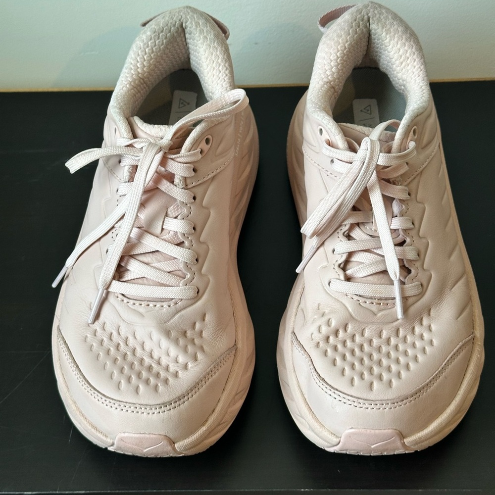 Hoka One One Women's Blush Sneakers EUC
